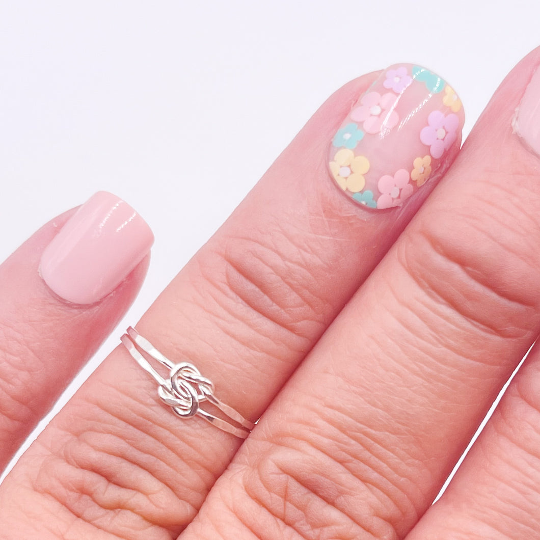 Love knot Fitted toe/midi ring
